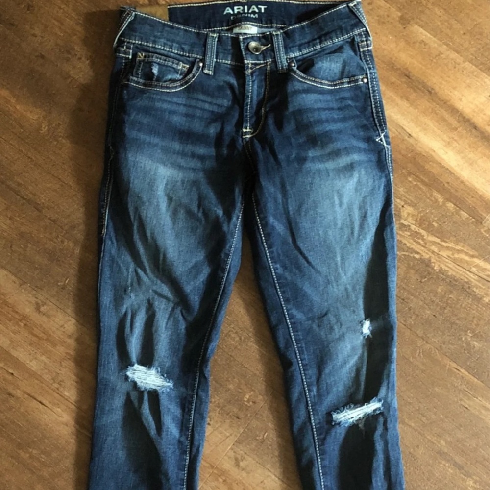 Ariat skinny jeans distressed dark wash